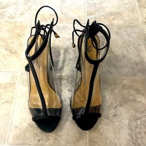 Fashion Nova Heels Size 9